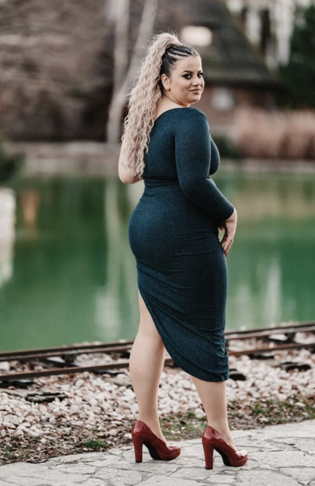 Tamno Plava │ Afro │ 80cm │ Rep na mrežicu photo review