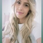 Srednje plava / Šampanjac│Glam Waves photo review